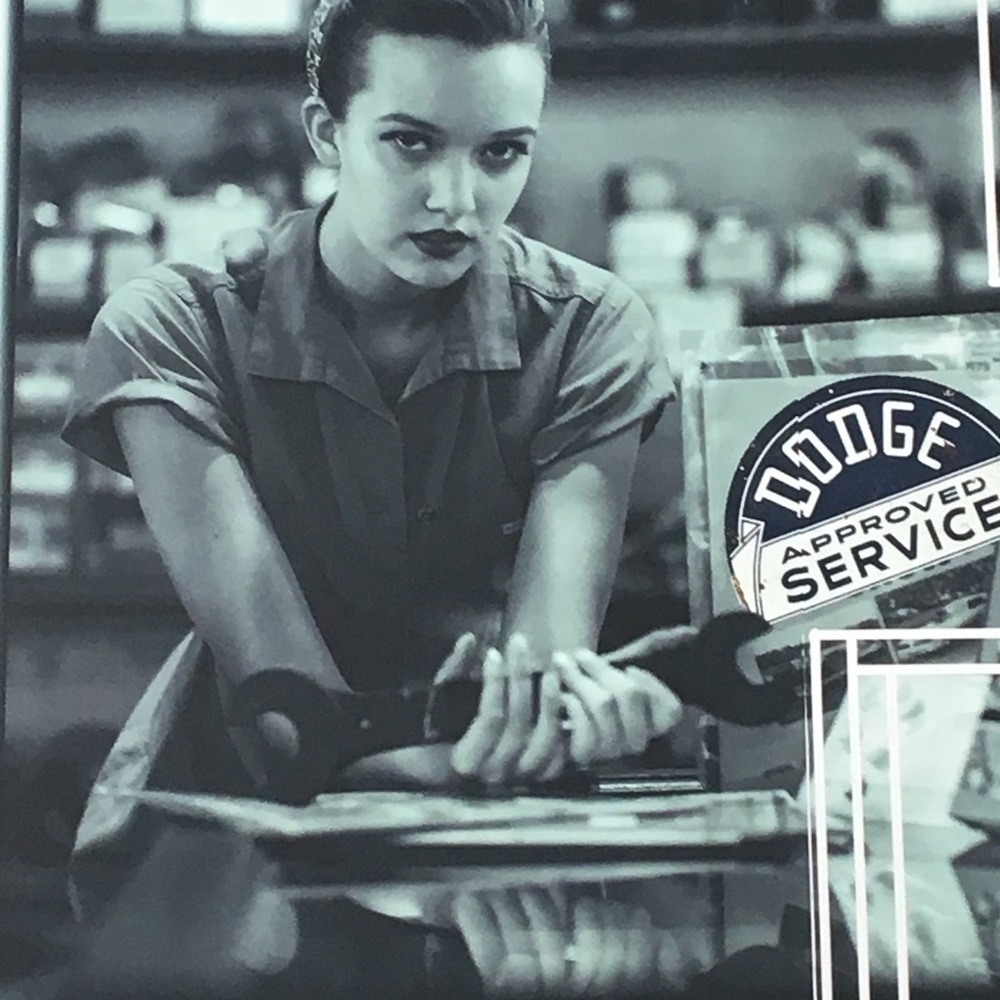 Meet your Posher, Maura